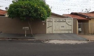 Imóvel 886373 ['8220561065986'] - ['RUA DAS VIOLETAS,N. 674 QD 21, LT 27, CENTRO - CEP: 15110-000, GUAPIACU - SAO PAULO'] [''] - ['Guapiaçu']/['SP'] - 1