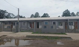 Imóvel 3048873 ['8444439679240'] - ['RUA BOTO DOURADO,N. 39 LT 735, ALDEIA DA LAGOA - CEP: 95590-000, TRAMANDAI - RIO GRANDE DO SUL'] ['Tramandaí'] - ['Tramandaí']/['RS'] - 1