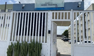 Imóvel 2721274 ['8084077001316'] - ['RUA DILERMANDO REIS,N. 305 APTO. 303 BL 04, SANTA LUCIA - CEP: 57082-045, MACEIO - ALAGOAS'] ['Santa Lúcia'] - ['Maceió']/['AL'] - 1