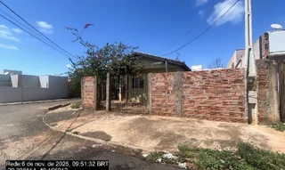 Imóvel 2636274 ['8444421313944'] - ['RUA FRANCISCO SAEZ AIZA,N. 4-7 LT 02 QD 08, SANTA FE - CEP: 17064-799, BAURU - SAO PAULO'] ['Nucleo Hab. Fortunato Rocha Lima'] - ['Bauru']/['SP'] - 1