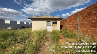 Imóvel 2970674 ['8787712936258'] - ['RUA LEANDRO GUERRA MENDES,N. 225 LT 04 4D 06, LOTEAMENTO LUIZOTE DE FREITAS IV - CEP: 38418-530, UBERLANDIA - MINAS GERAIS'] [''] - ['Uberlândia']/['MG'] - 1