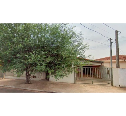 Casa em Itajobi, Vila Tibério, Rua Pedro de Toledo, 1246, SP. Área: 202.57m2