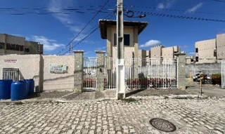 Imóvel 2714675 ['8555527794220'] - ['AVENIDA DECIO BARBOSA,N. 270 APTO. 108 BLA, AEROPORTO - CEP: 59607-855, MOSSORO - RIO GRANDE DO NORTE'] ['Aeroporto'] - ['Mossoró']/['RN'] - 1