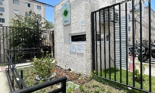 Imóvel 2674175 ['8787711982116'] - ['RUA CONSTITUINTE DO BAIRRO IRACEMA,N. 75 APTO. 406 BL 09, CAMPO GRANDE - CEP: 23070-600, RIO DE JANEIRO - RIO DE JANEIRO'] ['Campo Grande'] - ['Rio De Janeiro']/['RJ'] - 1
