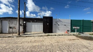 Imóvel 3049075 ['8555525065892'] - ['RUA EM PROJETO A14,N. 100 QD 34 LT 26, POVOADO PEDRAS - CEP: 57160-000, MARECHAL DEODORO - ALAGOAS'] ['Fazenda Barreiros'] - ['Marechal Deodoro']/['AL'] - 1