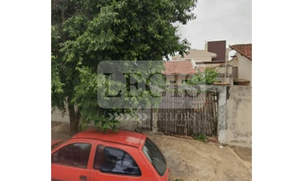 Casa em Marília, Cascata, Rua Marquês de São Vicente, nº 558, SP. Área: 90m2