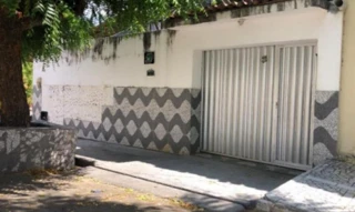 Imóvel 1701175 ['IDR176138'] - ['Rua Dona Cicera Pereira da Silva, n°50, Bela vista, Patos, PB, 58704-680'] ['Juá Doce'] - ['Patos']/['PB'] - 1