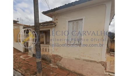 Casa em Piraju, Centro, Rua 15 de Novembro, 520, SP. Área: 85.7m2