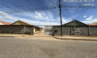 Imóvel 2457376 ['8444404360662'] - ['RUA PROFESSOR BALTAZAR DOS REIS,N. SN CS 06 LT 27-A QD 17, JARDIM SION - CEP: 72831-380, LUZIANIA - GOIAS'] ['Parque Estrela Dalva III'] - ['Luziânia']/['GO'] - 1