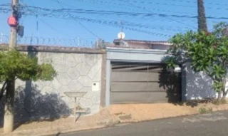 Imóvel 3061876 [''] - ['Rua Coronel Antônio Alves Pereira, 3.390 - Casa, Lote 09-A da Quadra 17. - Lagoinha - Uberlândia / MG'] ['Centro'] - ['Uberlândia']/['MG'] - 1