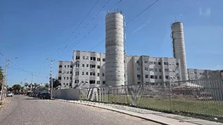 Imóvel 3002377 ['8787720785212'] - ['RUA B,N. 184 APTO. 412 BL 04, BARROSO - CEP: 60863-362, FORTALEZA - CEARA'] ['Barroso'] - ['Fortaleza']/['CE'] - 1