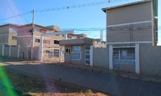 Imóvel 2921177 ['8787716328554'] - ['RUA MARAJOARA,N. SN APTO. 01 BL E PAV TERREO CH 11J QD 01, CHACARAS YPIRANGA A - CEP: 72879-276, VALPARAISO DE GOIAS - GOIAS'] ['Ypiranga'] - ['Valparaíso De Goiás']/['GO'] - 1