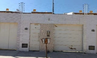 Imóvel 1644577 ['8444418220094'] - ['RUA 6,N. 121 CS 01, LT 08, QD B, ARGEMIRO - CEP: 48916-461, JUAZEIRO - BAHIA'] ['Argemiro'] - ['Juazeiro']/['BA'] - 1