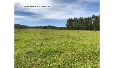 Terreno em Nova Trento, Estados, R. Aqueduto, 325 - Estados, SC. Área: 800000m2
