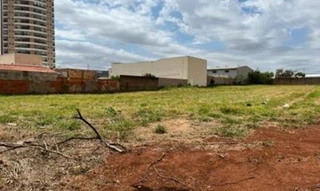 Imóvel 2852477 [''] - ['a uma distância de 1,8 quilômetros da Prefeitura Municipal desta cidade'] [''] - ['Ourinhos']/['SP'] - 1