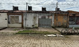 Imóvel 2456478 ['8444410868230'] - ['RUA 67,N. SN QD 91, LT 36-A, PARQUE DOS FAROIS - CEP: 49160-494, NOSSA SENHORA DO SOCORRO - SERGIPE'] ['Parque dos Faróis'] - ['Nossa Senhora Do Socorro']/['SE'] - 1