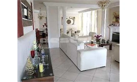 Casa em São Paulo, Jardim Leonor Mendes De Barros, Rua Verona, 157, SP. Área: 436m2