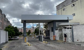 Imóvel 2533479 ['8555517195251'] - ['RUA ITORORO,N. SN APTO. 104 QD K BL 12, RUA NOVA - CEP: 44023-072, FEIRA DE SANTANA - BAHIA'] ['Rua Nova'] - ['Feira De Santana']/['BA'] - 1