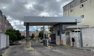 Imóvel 2533479 ['8555517195251'] - ['RUA ITORORO,N. SN APTO. 104 QD K BL 12, RUA NOVA - CEP: 44023-072, FEIRA DE SANTANA - BAHIA'] ['Rua Nova'] - ['Feira De Santana']/['BA'] - 1