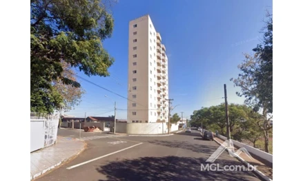 Apartamento em São Manuel, Estoril, Rua Antônio Saens Surita, 80 - Centro, SP. Área: 108.36m2