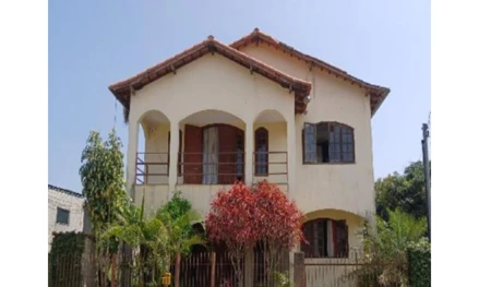 Casa em Bicas, Leopoldina, Rua José Varanda, 782, Lote 13, Leopoldina, Bicas, MG, 36601-310, MG. Área: 329.98m2