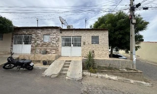 Imóvel 2721280 ['8444405084529'] - ['RUA FRANCISCO DE SOUZA MELO,N. 1535, AABB - CEP: 56912-172, SERRA TALHADA - PERNAMBUCO'] ['Várzea'] - ['Serra Talhada']/['PE'] - 1