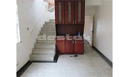 Casa em São Paulo, Vila Vitório Mazzei, Rua Peres Júnior, 36, SP. Área: 149.8m2