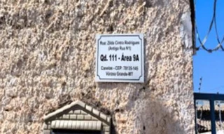 Imóvel 2490880 [''] - ['RUA ZILDA CINTRA RODRIGUES (LOTE 9A DA QUADRA 111, LOTEAMENTO JARDIM PAULA II), S/N, CANELAS'] ['Canelas'] - ['Várzea Grande']/['MT'] - 1