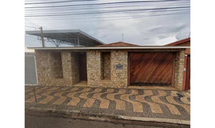 Terreno em Porto Ferreira, Jd. Porto Novo, Avenida das Acácias, 266, SP. Área: 180.3m2