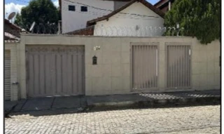 Imóvel 2933081 ['10307846'] - ['RUA ALEIXO PARAGUASSU,N. 624, CENTRO - CEP: 39900-000, ALMENARA - MINAS GERAIS'] [''] - ['Almenara']/['MG'] - 1