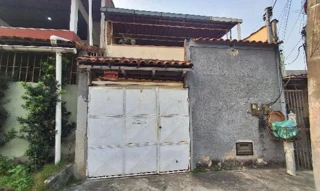 Imóvel 2029281 ['8444424191297'] - ['RUA DOUTOR BERNARDINO PALMIER,N. 917 CS 01, MIRIAMBI - CEP: 24731-060, SAO GONCALO - RIO DE JANEIRO'] ['Miriambi'] - ['São Gonçalo']/['RJ'] - 1