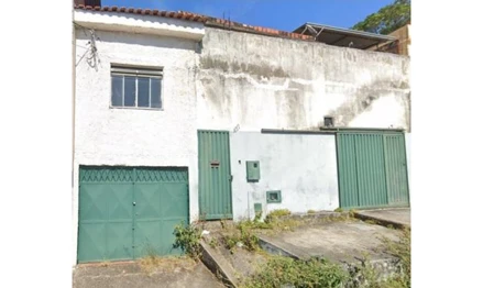 Casa em Juiz de Fora, Jóquei Clube, Rua Silvia Vidal Lage, Nº 427, B. Jóquei Clube, Juiz de Fora - MG, MG. Área: 99m2