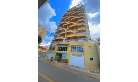 Apartamento em Muriaé, Centro, Rua Dr. Olavo Tostes, Nº93, Apto:101, MG. Área: 171m2