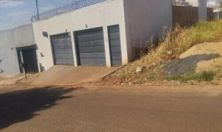 Foto de Casa em Leilão em Quirinópolis / GO - 2959882
