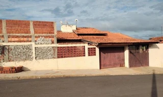 Imóvel 2419683 ['1444418364632'] - ['RUA ELIZABETH ABDALA TICIANELLI,N. 50 LT 245 A QD 18, VALE DAS AGUAS - CEP: 17185-008, IACANGA - SAO PAULO'] [''] - ['Iacanga']/['SP'] - 1