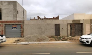 Imóvel 2664683 ['1444419189389'] - ['AVENIDA MODELO,N. 07 QUADRA 07, BATEIAS - CEP: 45053-550, VITORIA DA CONQUISTA - BAHIA'] ['Bateias'] - ['Vitória da Conquista']/['BA'] - 1