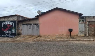 Imóvel 2399583 [''] - ['RUA PREFEITO SEBASTIÃO DE BRITO, 528'] [''] - ['Presidente Olegário']/['MG'] - 1