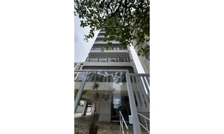 Apartamento em Guarujá, Centro, Av. Mario Ribeiro, nº 394, apto nº 161 e duas vagas de garagens localizadas no sub-solo e pavimento térreo, Centro. Guarujá/SP CEP 11410-190., SP. Área: 181.55m2