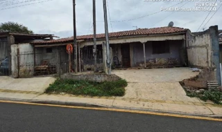 Imóvel 2985484 ['8555504526483'] - ['RUA REFIDIM,N. 52 LT 08 QD 14, JARDIM CARVALHO - CEP: 84016-665, PONTA GROSSA - PARANA'] ['Jardim Carvalho'] - ['Ponta Grossa']/['PR'] - 1