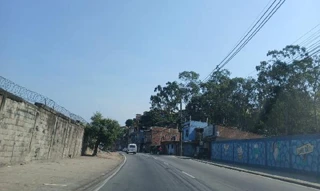 Imóvel 2082784 ['8227070011654'] - ['RUA LUIZ MENDES DE MORAES NETO,N. 315 LT 33 ,QD M , FDS, COSTA BARROS - CEP: 21650-240, RIO DE JANEIRO - RIO DE JANEIRO'] ['Costa Barros'] - ['Rio De Janeiro']/['RJ'] - 1