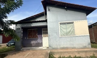 Imóvel 2400685 ['8444425250475'] - ['TRAVESSA GIRASSOL,N. 191, CIDADE NOVA - CEP: 64390-000, DEMERVAL LOBAO - PIAUI'] [''] - ['Demerval Lobão']/['PI'] - 1