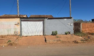 Imóvel 2972185 ['8444436806887'] - ['QUADRA 139 RUA 21,N. SN CS 15 LT 15, BRASILINHA DO SUL - CEP: 73751-439, PLANALTINA - GOIAS'] [''] - ['Planaltina']/['GO'] - 1
