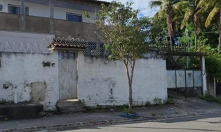 Imóvel 2359785 ['1444410924680'] - ['RUA AGOSTINHO FELIX VIEIRA,N. 190 CASA 01, RAUL VEIGA - CEP: 24711-020, SAO GONCALO - RIO DE JANEIRO'] ['Vila Três'] - ['São Gonçalo']/['RJ'] - 1