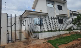 Imóvel 2423286 ['8787706388953'] - ['RUA IZAIAS FRANCISCO DOS SANTOS,N. 1976 CS20, QD12, PARQUE RESIDENCIAL BOM PASTOR - CEP: 87114-554, SARANDI - PARANA'] ['Jardim Ouro Verde III'] - ['Sarandi']/['PR'] - 1