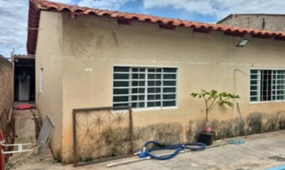 Imóvel 2404086 ['IDR185334'] - ['Rua 11, Lote 19B, Quadra 25, Residencial Camping Clube, Águas Lindas de Goiás, GO, 72910-000'] ['Cidade Jardim'] - ['Águas Lindas De Goiás']/['GO'] - 1