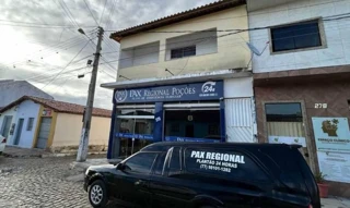 Imóvel 2655886 [''] - ['Rua Regis Pacheco, 275, Centro, Poções, BA, CEP: 45260000'] [''] - ['Poções']/['BA'] - 1