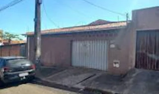 Imóvel 2490487 [''] - ['Rua Manoel Marques, 154, Alfredo Freire Iii, Uberaba/MG'] ['Alfredo Freire III'] - ['Uberaba']/['MG'] - 1