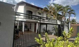 Imóvel 2955487 [''] - ['Avenida C13, s/n - Sobrado Geminado 01 - Residencial Ferreira I - Goiânia / GO'] ['Vila dos Alpes'] - ['Goiânia']/['GO'] - 1