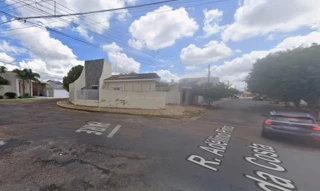 Imóvel 3052588 [''] - ['Rua Magdalena Tavares dos Santos, nº 20, Jardim Petrópolis, em Ibitinga/SP - CEP 14940-538'] [''] - ['Ibitinga']/['SP'] - 1