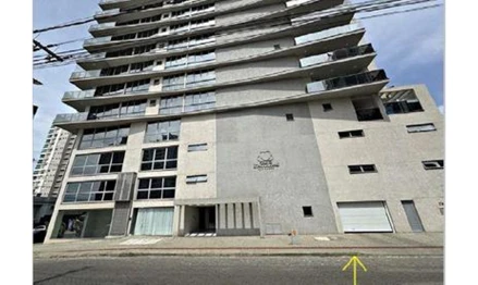 Terreno em Piçarras, JARDIM ARAXÁ, LOTE Nº 01, da QUADRA Nº 17, do Loteamento denominado JARDIM ARAXÁ, localizado na esquina formada pelas ruas 1-A e 10, SC. Área: 897m2